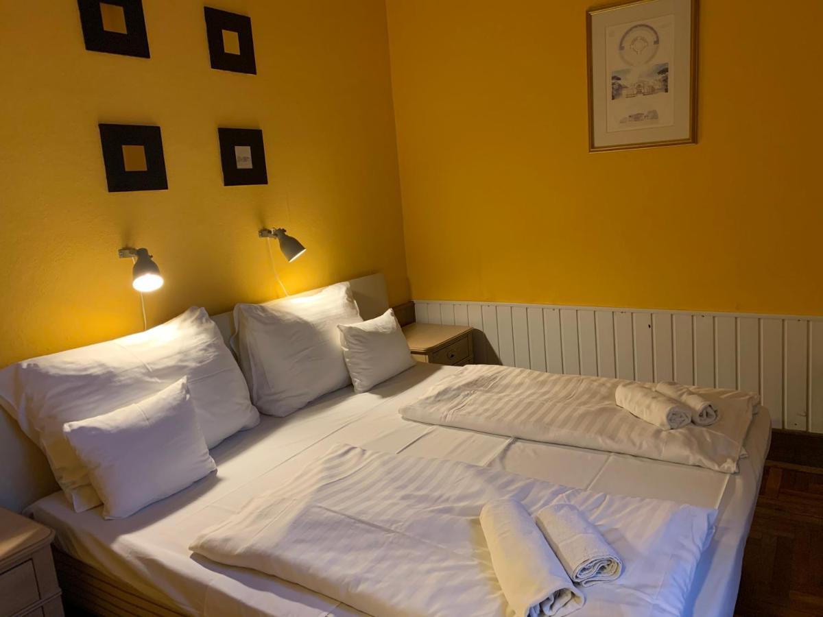 Hotel Omnibusz بودابست المظهر الخارجي الصورة