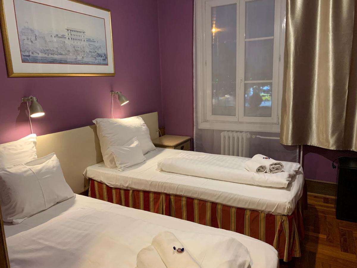 Hotel Omnibusz بودابست المظهر الخارجي الصورة