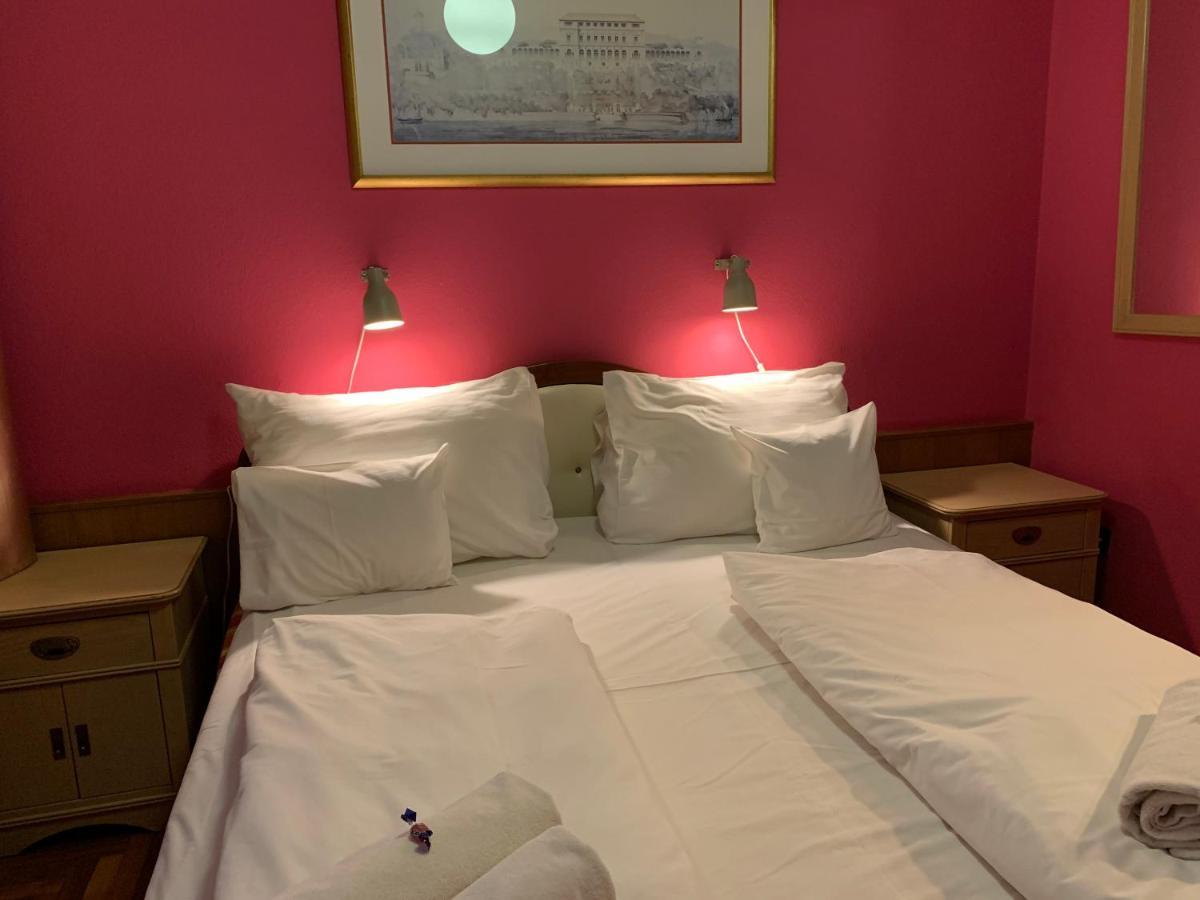 Hotel Omnibusz بودابست المظهر الخارجي الصورة