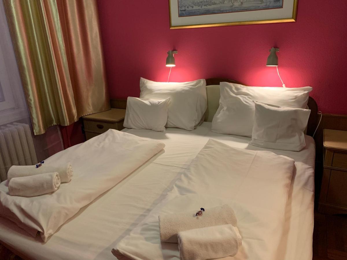 Hotel Omnibusz بودابست المظهر الخارجي الصورة